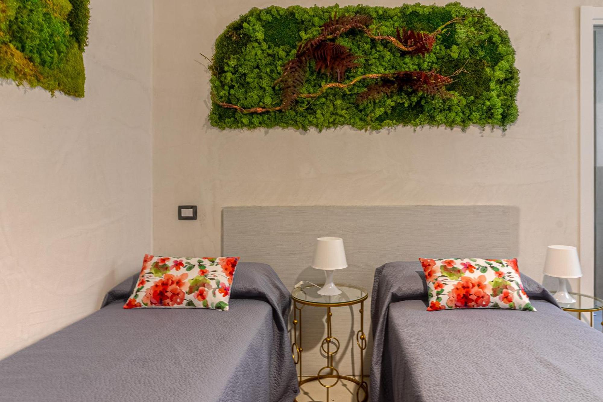 Flower Rooms Каляри Екстериор снимка